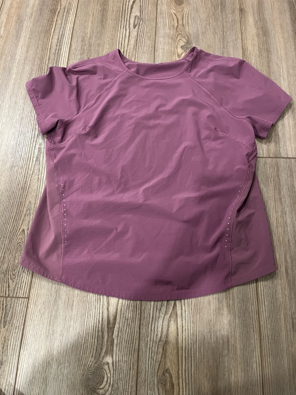 lululemon athletica Short-Sleeve Performance Top in Dusty Rose